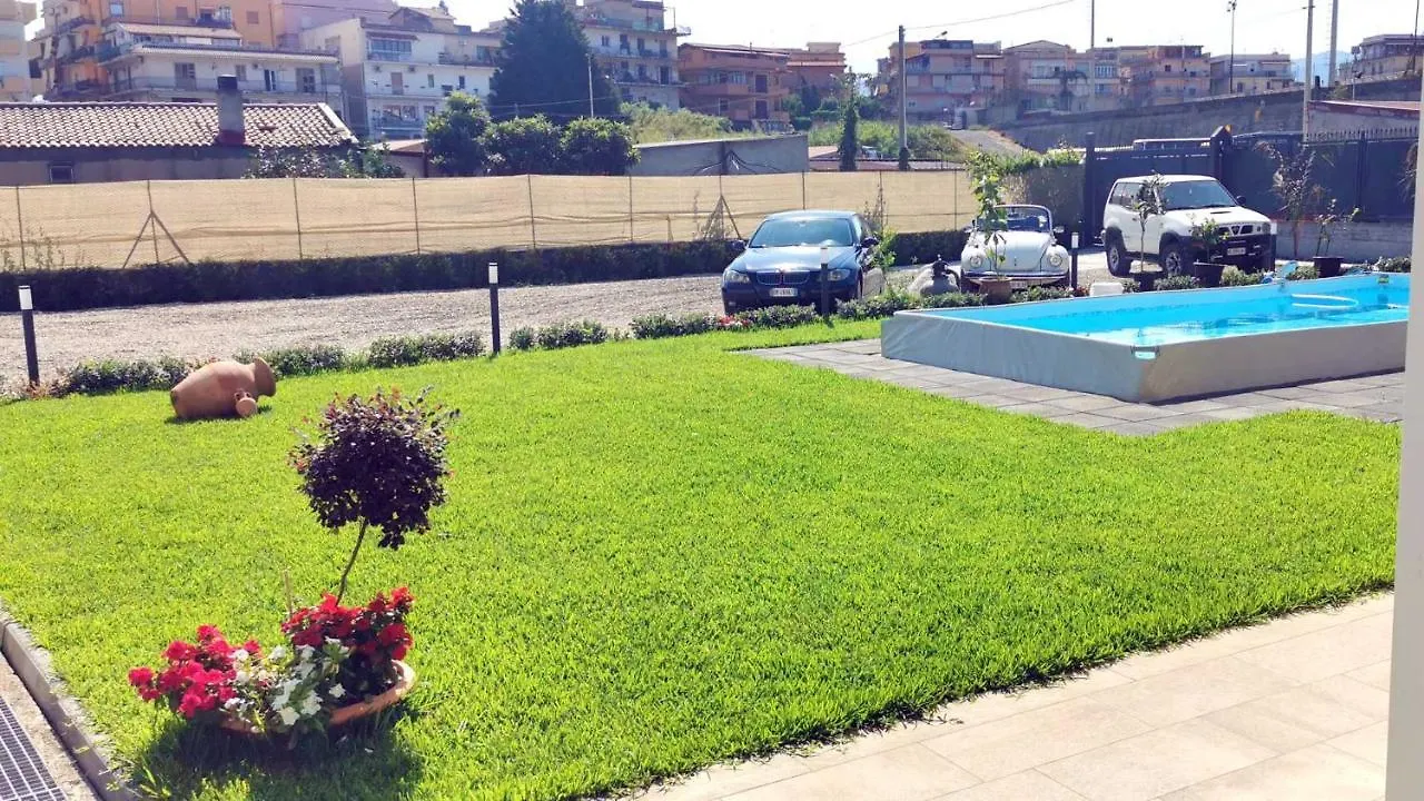 La Villa Trinacria جيارديني ناكسوس