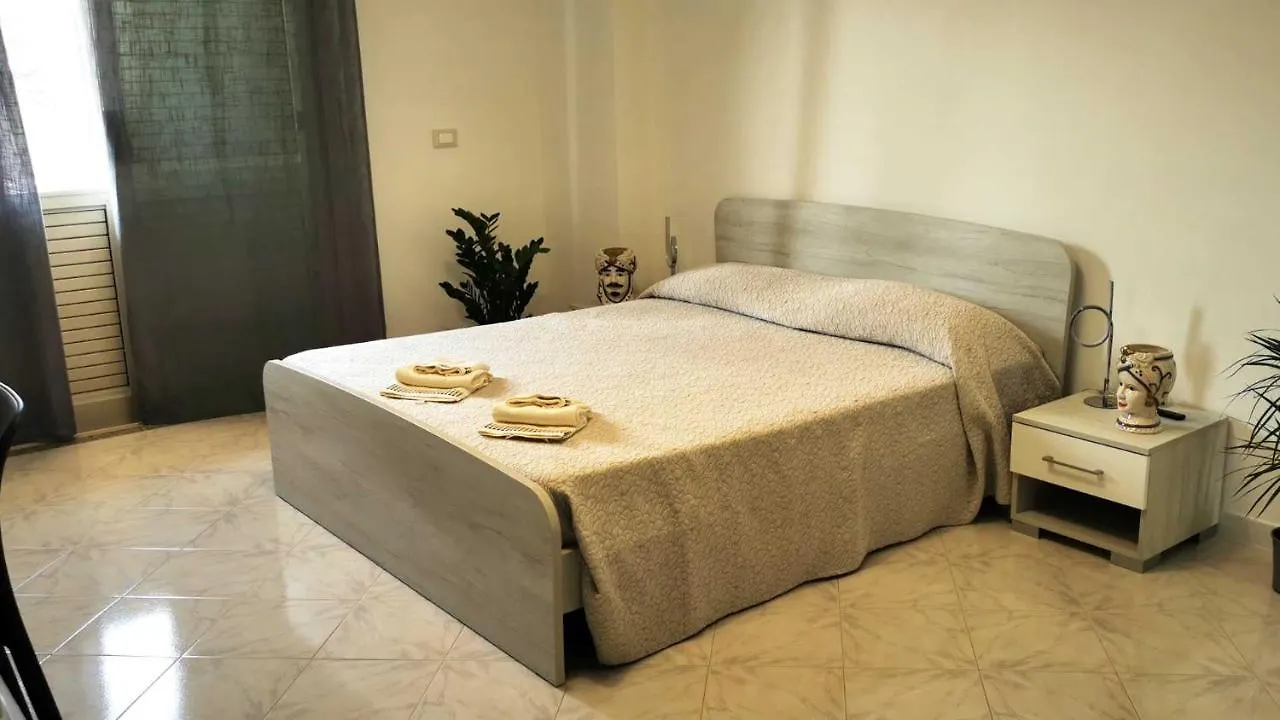 La Villa Trinacria جيارديني ناكسوس إيطاليا