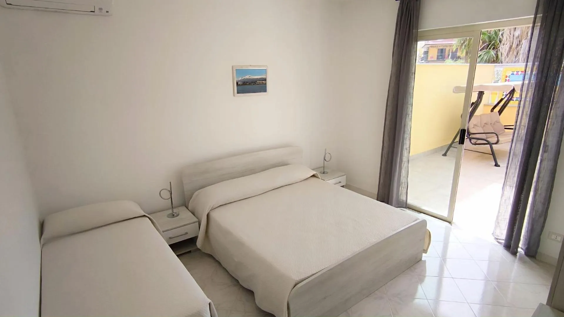 La Villa Trinacria Giardini-Naxos 0*,