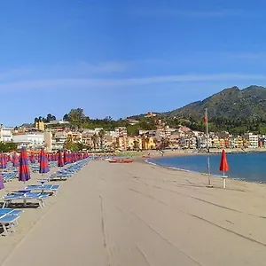 Al Sole Di Sicilia Giardini Naxos